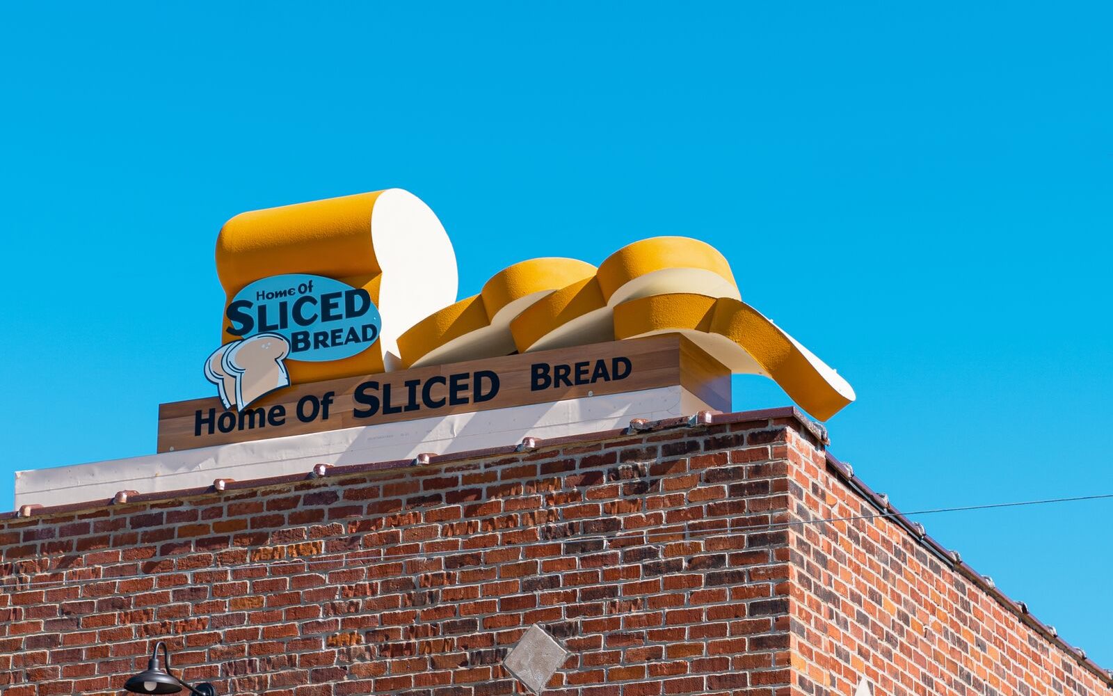 Homepage hero of bread