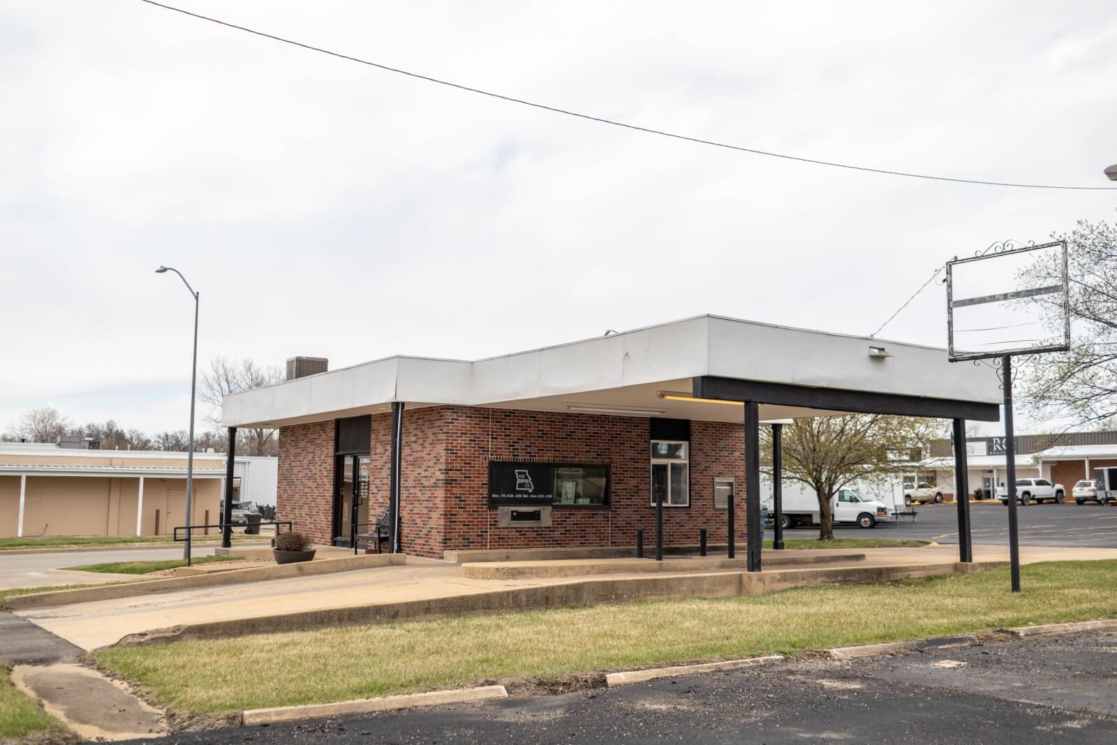 MO Coffee Co exterior scaled