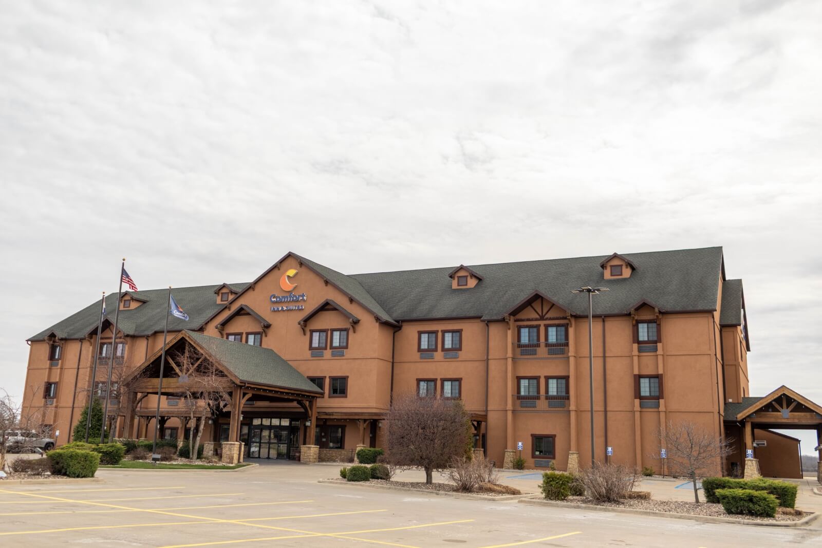 Comfort Inn exterior scaled