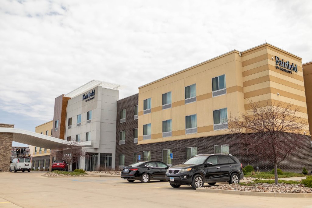 Fairfield Inn & Suites by Marriott
