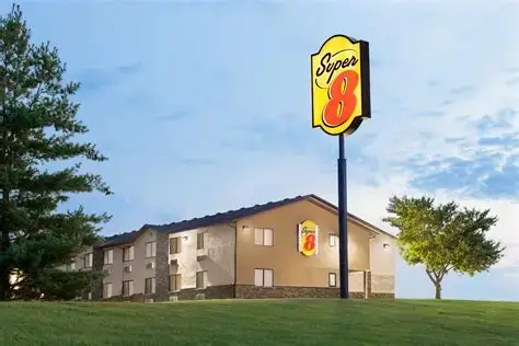 Super 8