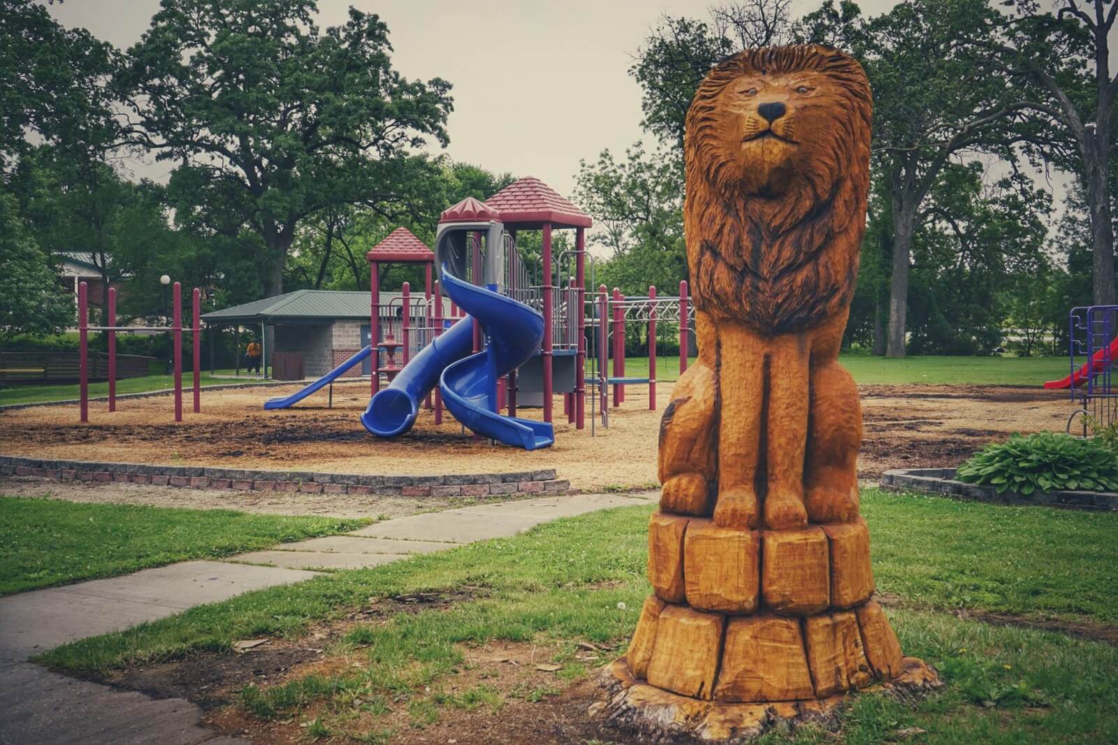 Simpson Park Lion
